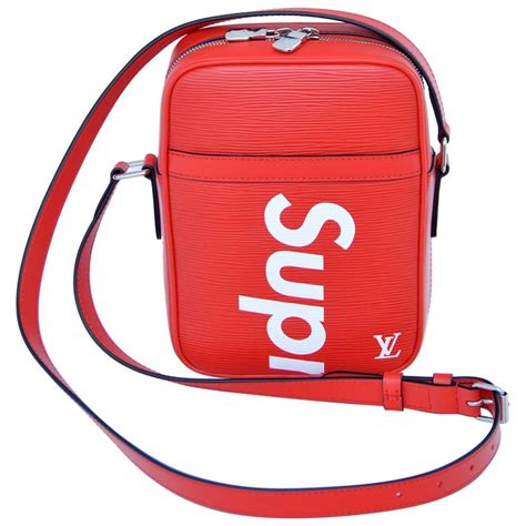 louis vuitton red shoulder bag|louis vuitton shoulder bags men.